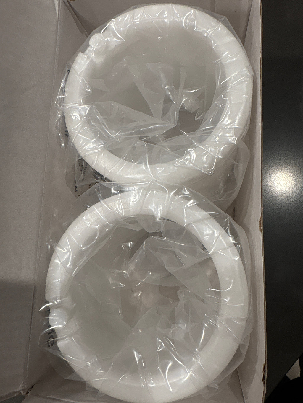 Cooling Gel Tube (to keep drinks cold)