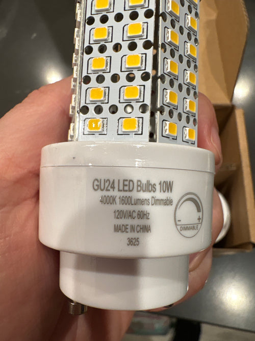 4pack pronged light bulbs