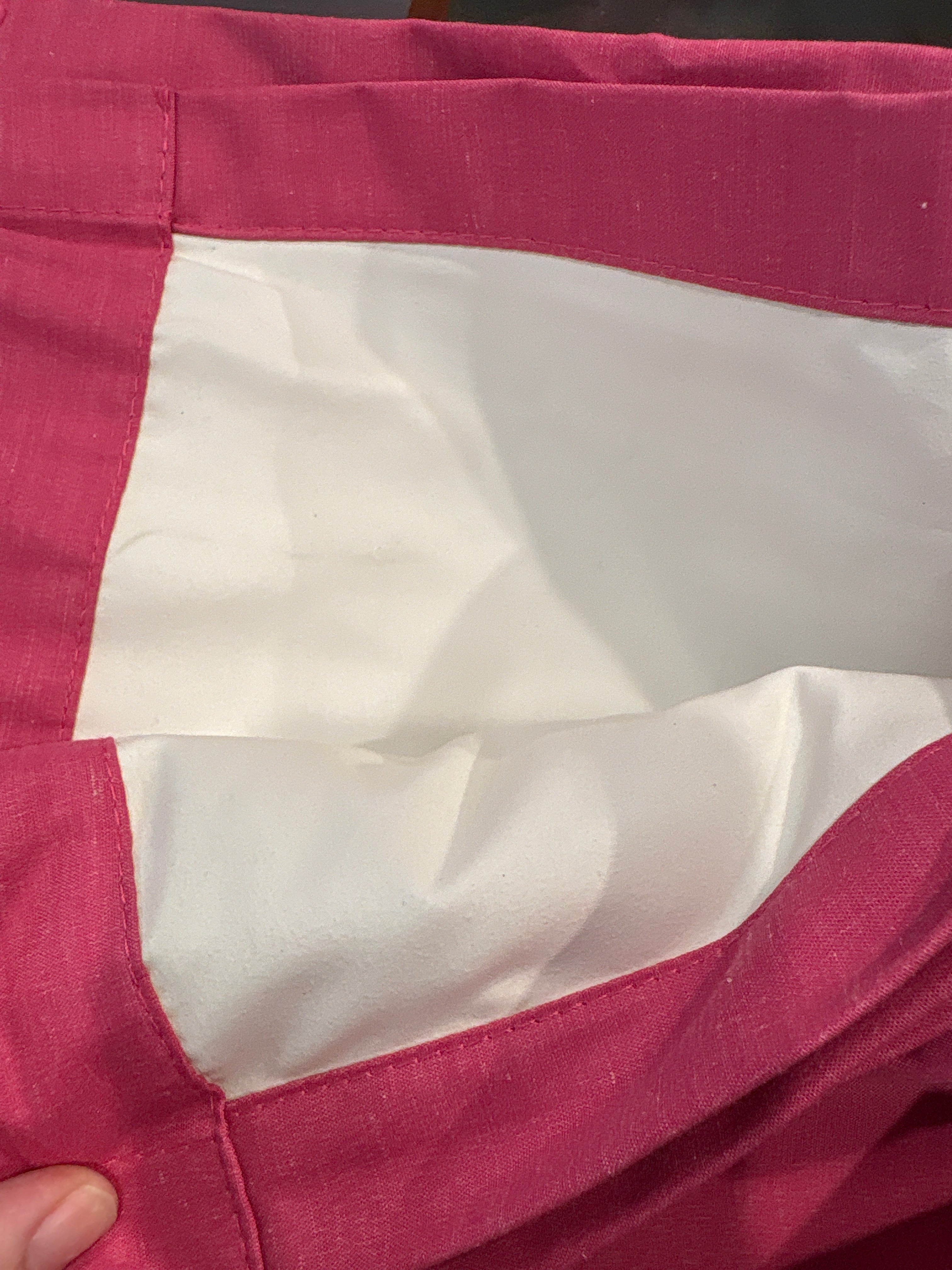 Set of 2 Panels Blackout Curtains (Hot pink)