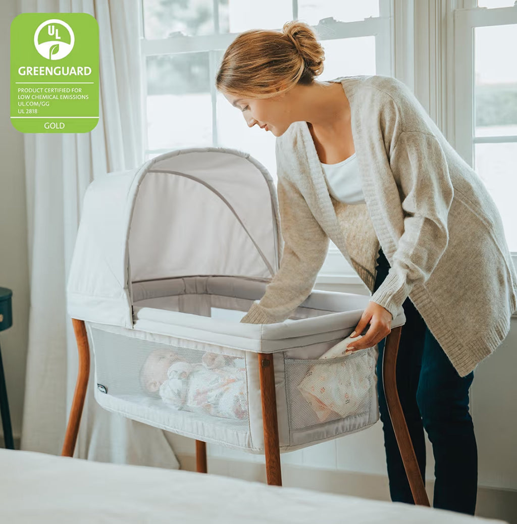 Chicco LullaGo Anywhere LE Portable Bassinet with Canopy, Waterproof Mattress and Fitted Sheet, Travel Bassinet for Baby Includes Carry Bag, Serene/Beige