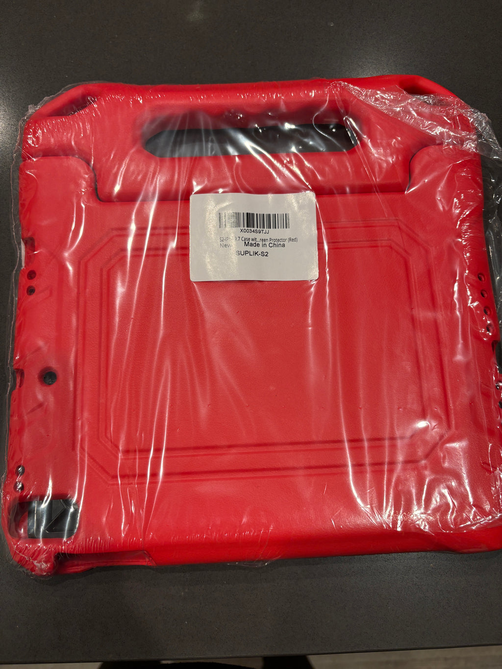 iPad 9.7” case with screen protector