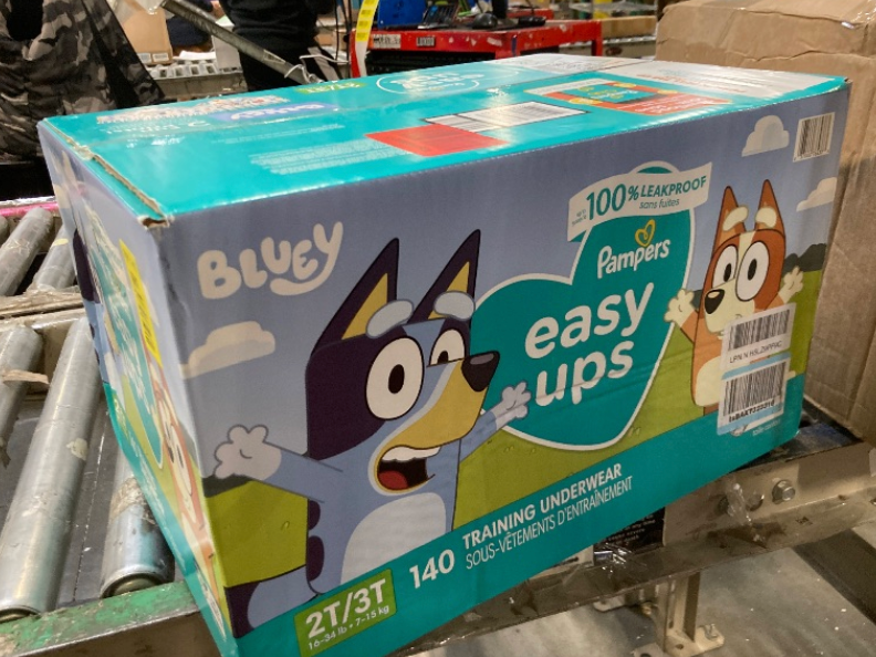 Pampers Training Pants - Easy Ups Boys & Girls Bluey - Size 2T-3T, 140 Count, Children's Potty Underwear (Packaging May Vary)